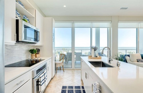 Galveston Condo | Endless Summer at Diamond Beach