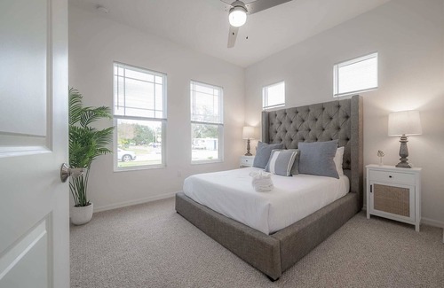 Largo House | "Endless Summer" - Hot Tub|Grill|Fully Fenced