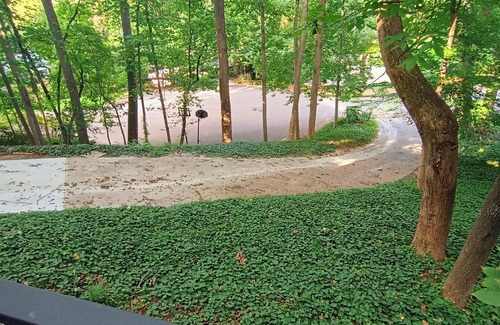 Sandy Springs House | Endless Tranquility and Gorgeous Sunset Views 5 miles From Downtown Atlanta