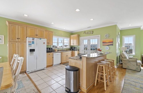 Holden Beach House | "Endless Views" - 2nd Row Home w/Private Pool, 4 Bedrooms/3 Bathrooms