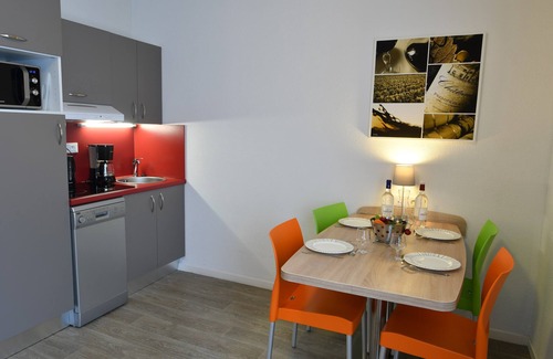 Bassins a Flot Condo | Endroit Super! Appartement Confortable avec Wi-Fi