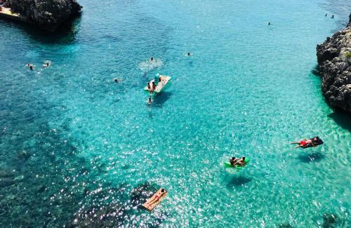 Castro Marina Bed & Breakfast | Enea