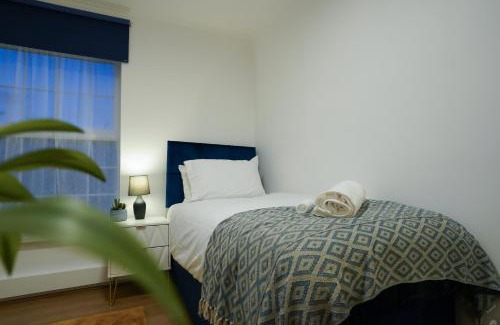 Chase Apartment | Enfield North London 3BR Apartment