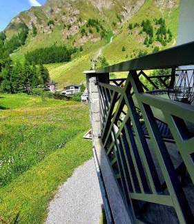 Ravaisch Apartment | Engadin Lodge PREMIUM & PRIVATE