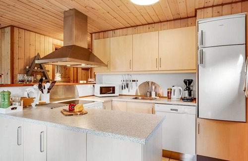 Vemb House | "Engeline" - 300m to the inlet by Interhome