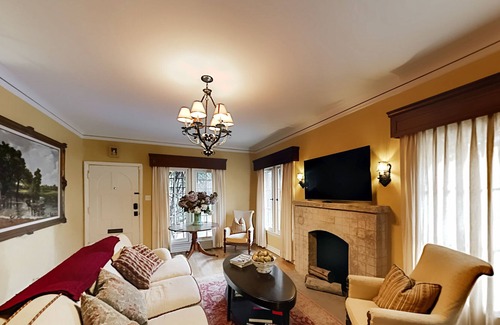 Little Armenia House | English Apartment | Posh Design by Brogan Lane | Walkable Hollywood Location