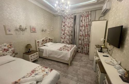 Chugureti Hotel | English Home Hotel Tbilisi