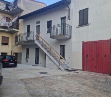 Cislago Apartment | Enissa