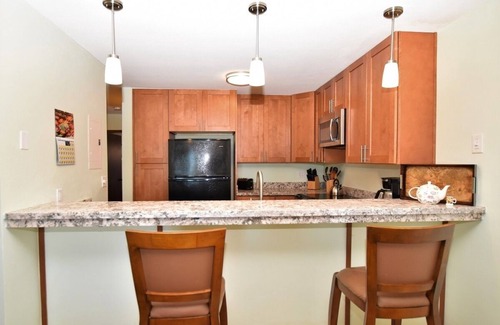 Waikoloa Condo | Enjoy 10% Off on Stays of 7+ Days This Summer!
