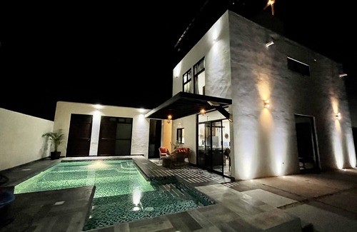 Loreto House | Enjoy 360 degree views from the eagle's nest and roof garden