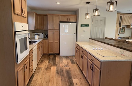 Center Ossipee House | Enjoy 4 Seasons at Ossipee Lake, King Pine & other NH Ski Resorts