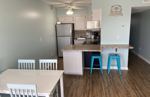 Duck Condo | Enjoy a getaway to remember at Dune't Worry, Beach Happy!