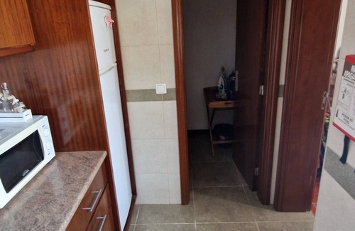 Porto Judeu House | Enjoy a great view in a quiet neighborhood
