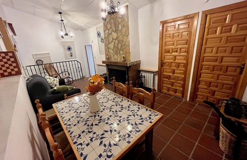 Carcelen Cottage | Enjoy a rural house with a wine cellar and a lot of leisure!