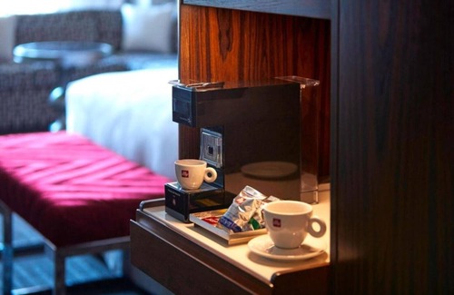 Theater District House | ENJOY A STAY AT OUR LUXURY SF UNION SQUARE ROOM