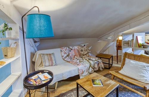 Marssac-sur-Tarn Apartment | Enjoy a wonderful vacation in this charming vacation apartment.