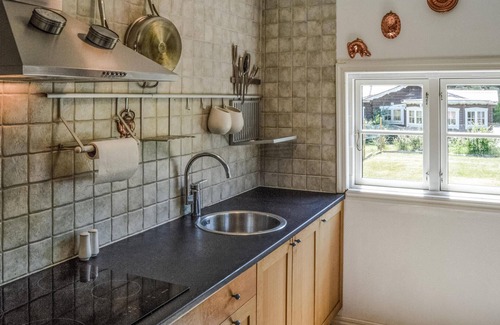 Malmkoping House | Enjoy an unforgettable time in this vacation home with pool and sauna!