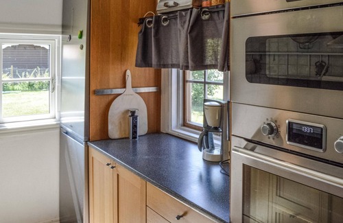 Malmkoping House | Enjoy an unforgettable time in this vacation home with pool and sauna!