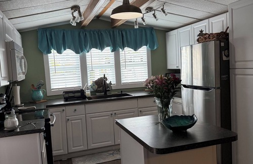 Cudjoe Key House | Enjoy Caribbean weather in the USA. Summer openings!