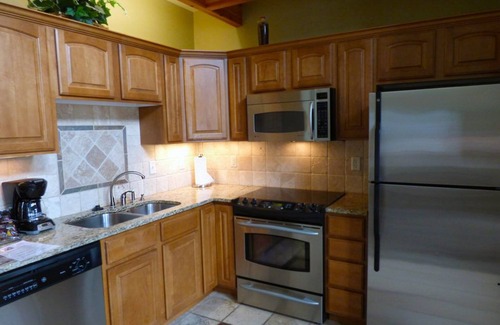Stanley Hills Condo | Enjoy classic, vintage décor, and mountain views from private outdoor hot tub!