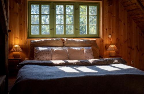 Jablonne v Podjestedi Apartment | ENJOY Cozy HOME Hills & Forest & Views & Gardens & Sauna Whirlpool Bath