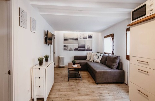 Cudillero Apartment | Enjoy Cudillero in a Marine House at the Seaside