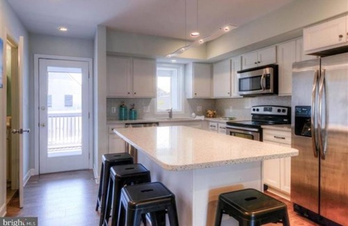 Dewey Beach House | Enjoy Fall at the beach in 4BR Dewey Beach Townhouse