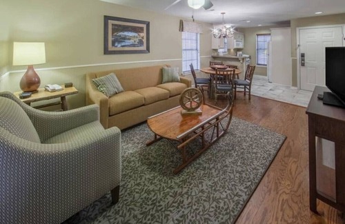 Canyon Lake Apartment | Enjoy Hill Country Adventures 2BD apt located in resort location