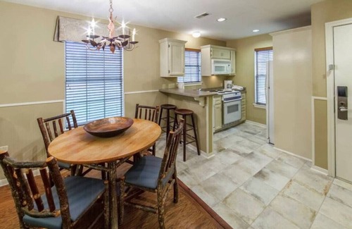 Canyon Lake Apartment | Enjoy Hill Country Adventures 2BD apt located in resort location