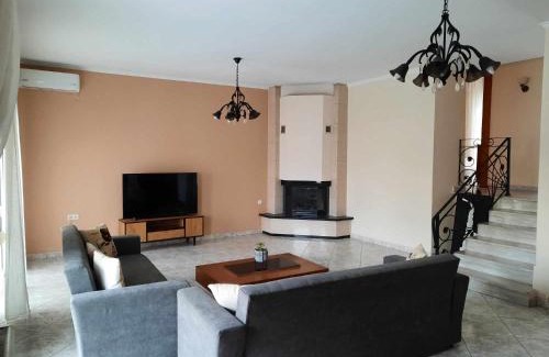 Kavala House | Enjoy Inn