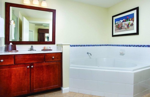 Townsite Resort | Enjoy our Downtown Oceanside Seaside Resort full of Amenities