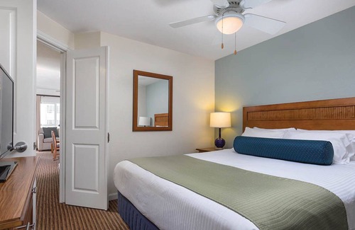 Townsite Resort | Enjoy our Downtown Oceanside Seaside Resort full of Amenities
