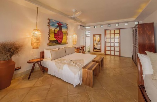 Little Corn Island Hotel | Enjoy Paradise Beach at Charming Tropical Villa in Little Corn Island, Pool