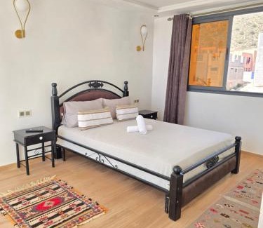 Taddart House | Enjoy rooftop