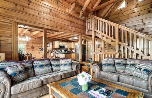 Pigeon Forge Cabin | Enjoy Summer vacation at Just Like Heavennn