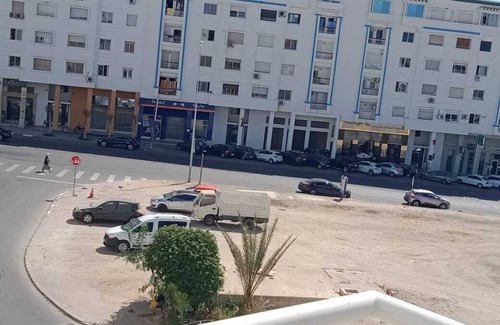 Cite Charaf Apartment | Enjoy Sunset at Fully Equipped 2BRs apartment 1040