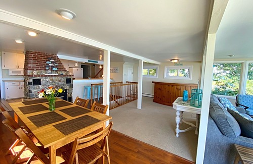 Mid-Coast and Islands House | Enjoy the Fall Colors on the Coast of Maine!