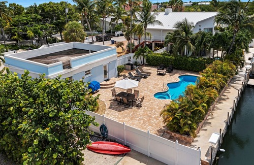 Marathon House | Enjoy the Florida Keys like a local with this Private Waterfront Home with Pool