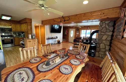 National Mine Cabin | Enjoy the lake, walk in the forest, s’mores on the fire pit and deer visits.