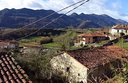 Tresgrandas House | Enjoy the natural paradise of Asturias in our country house El Rosal
