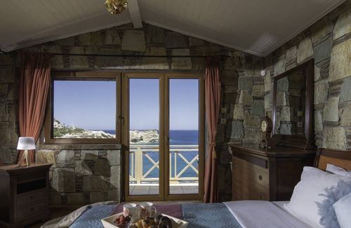 Lygaria Villa | Enjoy the sun , the beach, the view and the private pool!