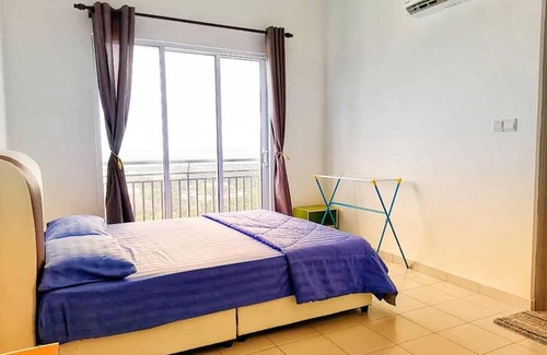 Nilai Apartment | Enjoy the sunset @ Bright mesahill condo