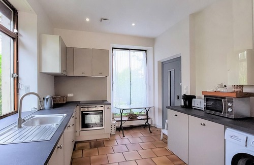 Sand House | Enjoy the tranquility of vacationing in this special vacation home.