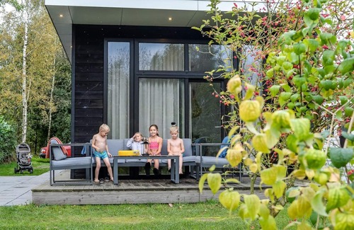 Zuna Cabin | Enjoy the view over the water in this luxury cottage and you can bring 5 people!