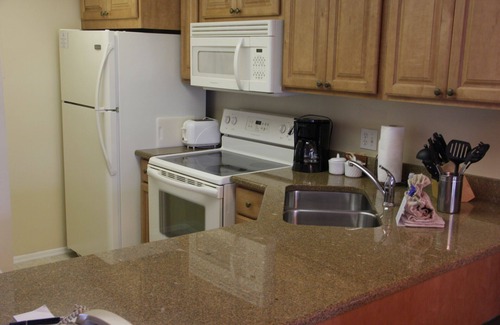 Park Shore Condo | Enjoy the warmth of Naples