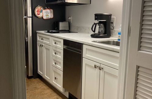 North Myrtle Beach Condo | Enjoy this dog friendly, oceanfront condo with an amazing view