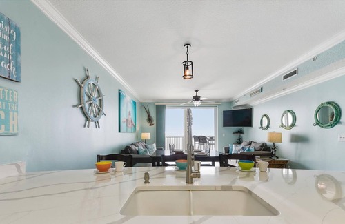 Long Beach Condo | 🏖️Enjoy this lavish oceanfront condo today! Free Activities🏖️