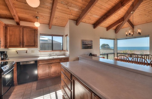 Sea Ranch House | Enjoy unobstructed ocean and sunset views