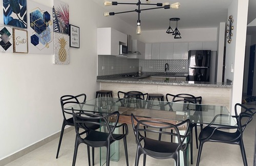Cerritos House | enjoy with family