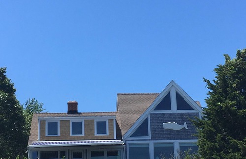 Cotuit House | Enjoy your own private beach with family and friends!